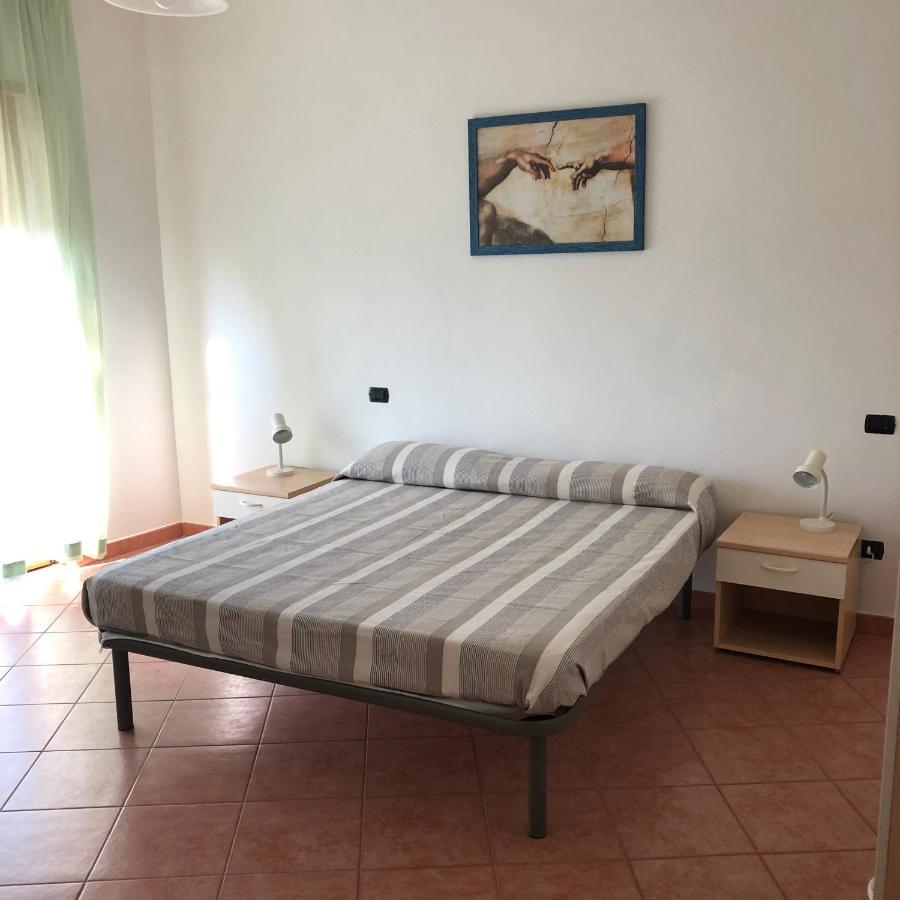 Appartamento In Centro Tortolì Exterior foto
